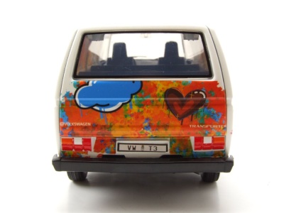 VW T3 Bus beige Graffiti Modellauto 1:24 Motormax