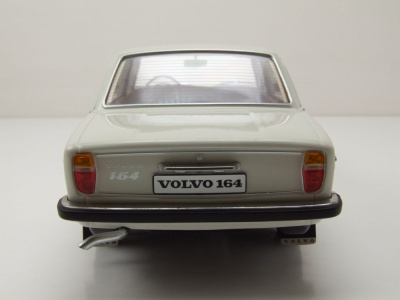 Volvo 164 1970 weiß Modellauto 1:18 Triple9