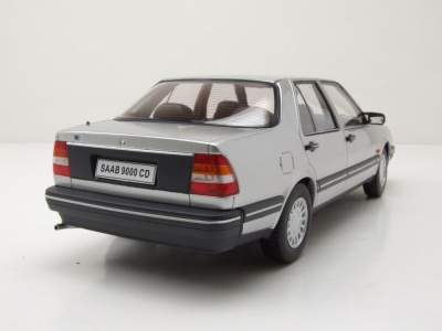 Saab 9000 CD Turbo 1990 silber Modellauto 1:18 Triple9