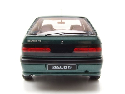 Renault 19 1994 grün metallic Modellauto 1:18 Triple9