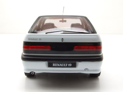 Renault 19 1994 weiß Modellauto 1:18 Triple9