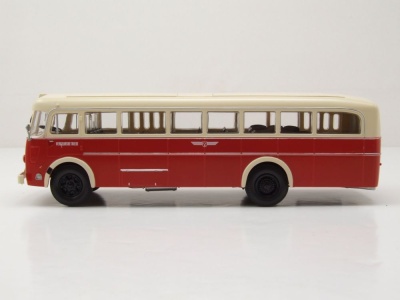 Ikarus 60 Bus Cottbusverkehr rot beige Modellauto 1:43 Premium ClassiXXs