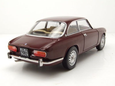 Alfa Romeo 2000 GTV 1973 weinrot Modellauto 1:18 Norev