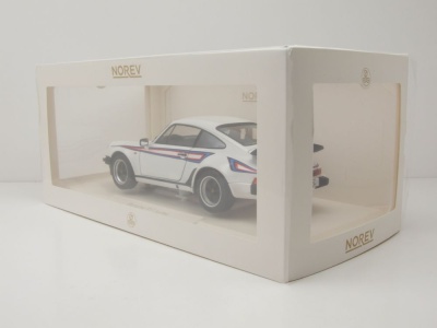 Porsche 911 930 Turbo 3.3 1980 weiß Modellauto 1:18 Norev