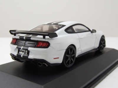 Ford Shelby Mustang GT500 Fast Track weiß schwarz...