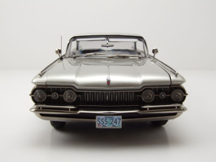 105-007 サンスター 1/18 Oldsmobile 98 HardTop 1959 Oldsmobile “98” Hardtop – Ebony Black – sunstarmodelcars