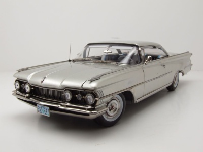 Oldsmobile 98 Ninety Eight Hardtop 1959 silber Modellauto 1:18 Sun Star