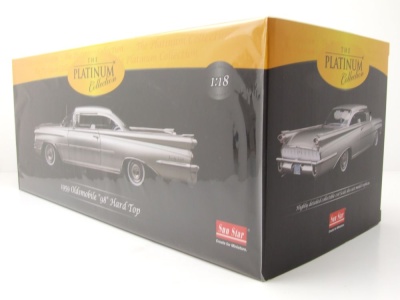Oldsmobile 98 Ninety Eight Hardtop 1959 silber Modellauto 1:18 Sun Star