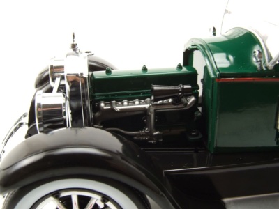 Buick Model 25 1925 grün schwarz Modellauto 1:18 Sun Star