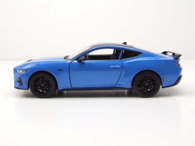 Ford Mustang GT 2024 blau schwarz Modellauto 1:24 Welly