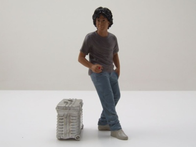Figur RWB Legend Akira Nakai-San Koffer für 1:18 Modelle American Diorama