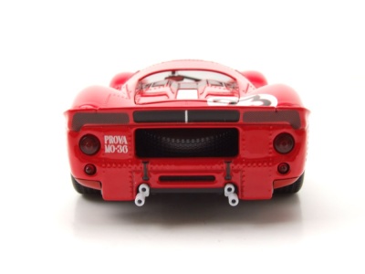 Ferrari 330 P4 #23 Sieger Daytona 1967 rot Bandini Amon Modellauto 1:24 Bburago