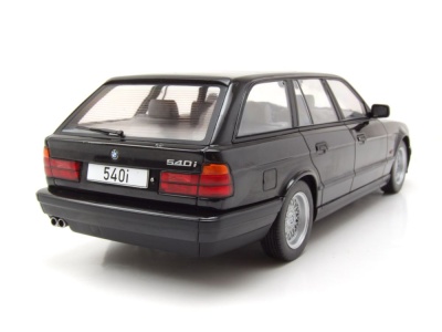 BMW 5er E34 Touring Kombi 1991 schwarz metallic...