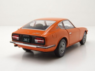 Datsun 240 Z RHD 1969 orange Modellauto 1:24 Whitebox