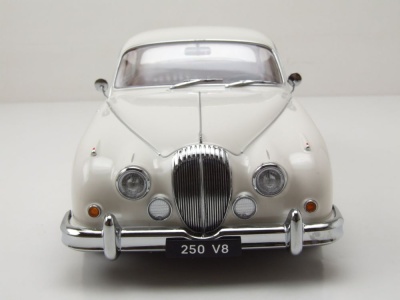 Daimler 250 V6 LHD 1962 weiß Modellauto 1:18 KK Scale