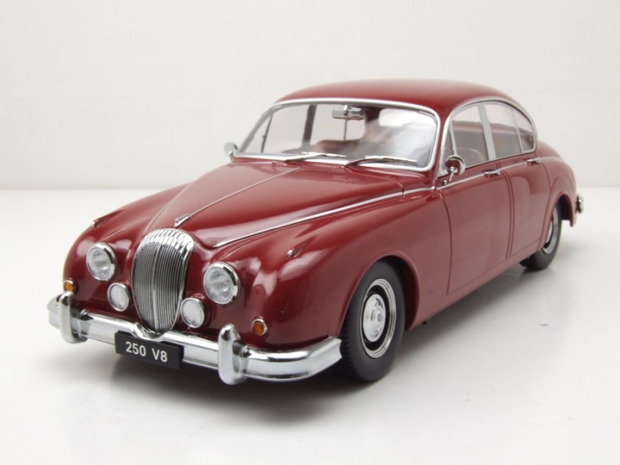 KK-Scale 1:18 Daimler 250 V8 RHD Ano de construção 1962 preto