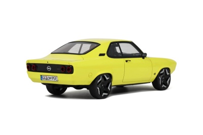 Opel Manta GSE Elektromod 2021 gelb schwarz Modellauto...