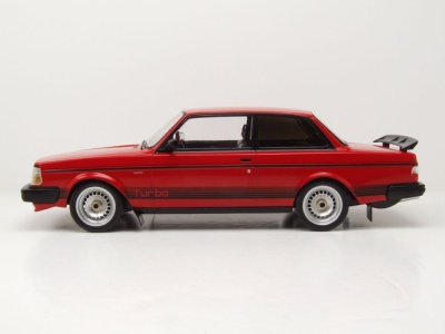 Volvo 240 Turbo Custom 1987 rot Modellauto 1:18 ixo models