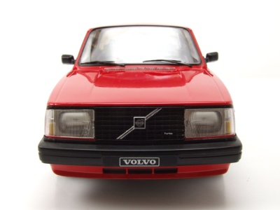 Volvo 240 Turbo Custom 1987 rot Modellauto 1:18 ixo models