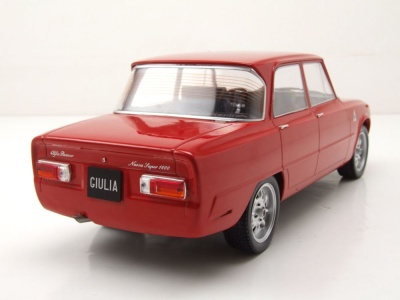 Alfa Romeo Giulia Nuova Super 1974 rot Modellauto 1:18 MCG