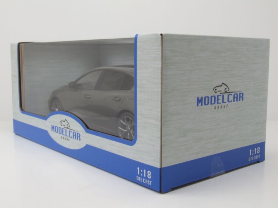 Miniature Ford Focus ST 2022 échelle 1/18 - MCG - Voiture Neuve Collection