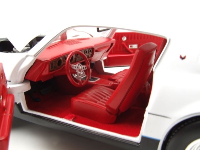 Pontiac Firebird Formula 1977 weiß Modellauto 1:18 Auto World