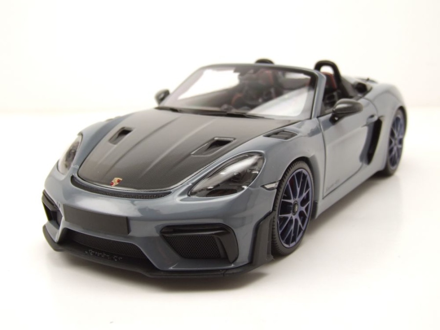Porsche Spyder RS Weissach Package 2024 grau Modellauto 1:18 Minichamps