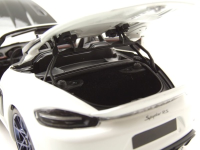 Porsche Spyder RS Weissach Package 2024 weiß Modellauto 1:18 Minichamps
