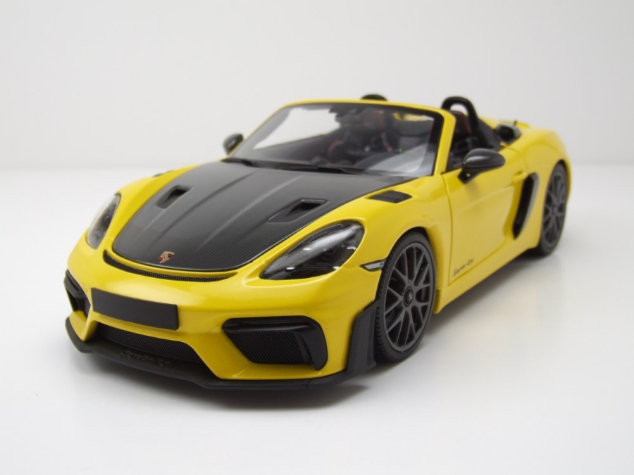 Porsche Spyder RS Weissach Package 2024 gelb Modellauto 1:18 Minichamps