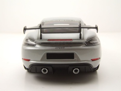 Porsche Cayman GT4 RS Weissach Package 2024 silber Modellauto 1:18 Minichamps