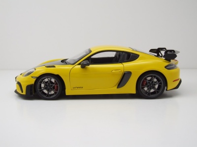 Porsche Cayman GT4 RS Weissach Package 2024 gelb Modellauto 1:18 Minichamps