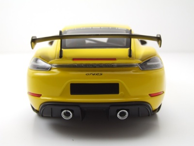 Porsche Cayman GT4 RS Weissach Package 2024 gelb Modellauto 1:18 Minichamps
