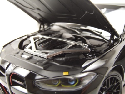 BMW M3 CS 2023 schwarz metallic Modellauto 1:18 Minichamps