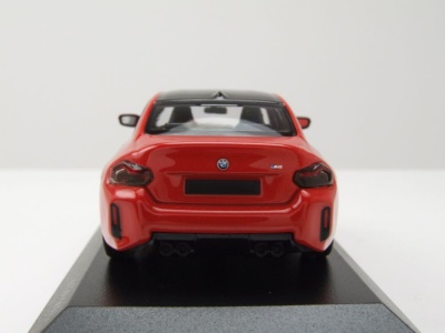 BMW M2 2023 rot metallic Modellauto 1:43 Minichamps