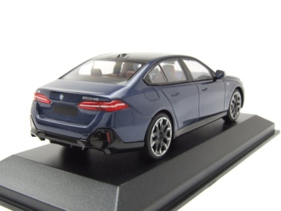 BMW I5 2024 dunkelblau metallic Modellauto 1:43 Minichamps