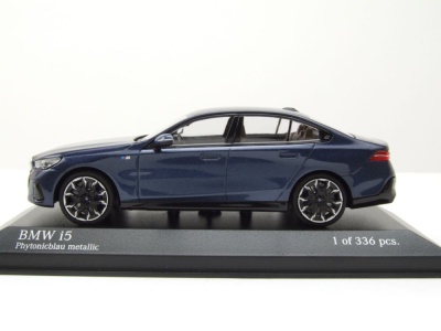 BMW I5 2024 dunkelblau metallic Modellauto 1:43 Minichamps
