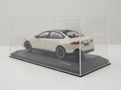 BMW I5 2023 weiß metallic Modellauto 1:43 Minichamps