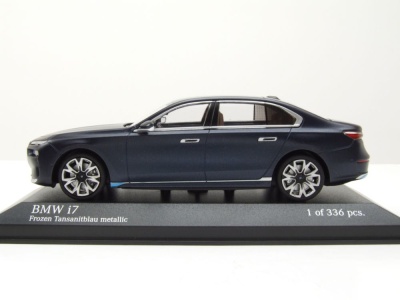 BMW I7 2023 matt blau metallic Modellauto 1:43 Minichamps