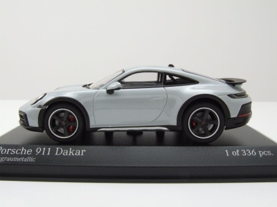 Porsche 911 Dakar 2022 grau metallic Modellauto 1:43 Minichamps