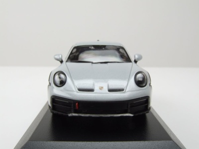 Porsche 911 Dakar 2022 grau metallic Modellauto 1:43 Minichamps