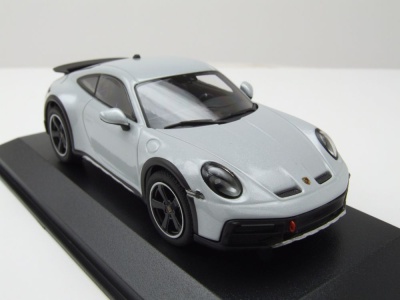 Porsche 911 Dakar 2022 grau metallic Modellauto 1:43 Minichamps