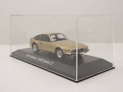 Alfa Romeo 1600 Junior Z 1972 gold Modellauto 1:43 Maxichamps