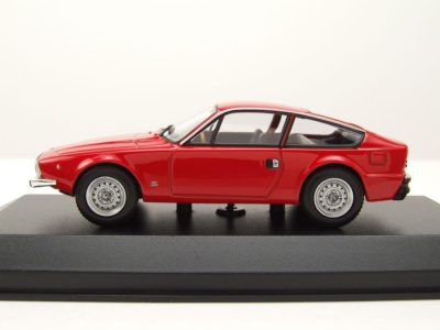 Alfa Romeo 1600 Junior Z 1972 rot Modellauto 1:43 Maxichamps