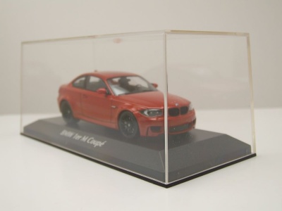 BMW 1er M Coupe 2011 orange metallic Modellauto 1:43 Maxichamps