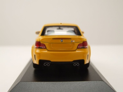 BMW 1er M Coupe 2011 gelb Modellauto 1:43 Maxichamps