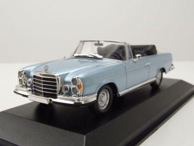 Mercedes 280 SE 3.5 Cabrio W111 1970 blau Modellauto 1:43...