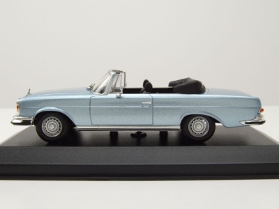 Mercedes 280 SE 3.5 Cabrio W111 1970 blau Modellauto 1:43 Maxichamps