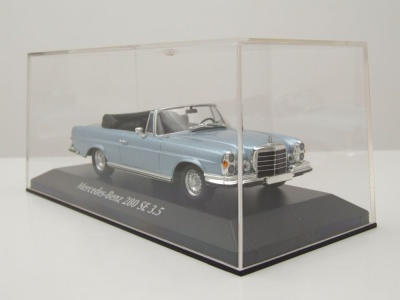 Mercedes 280 SE 3.5 Cabrio W111 1970 blau Modellauto 1:43 Maxichamps