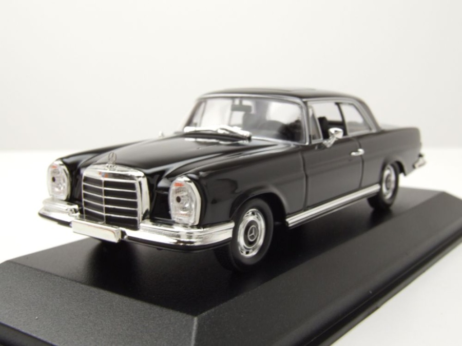 Mercedes 280 SE 3.5 Coupe W111 1970 schwarz Modellauto 1:43 Maxichamps
