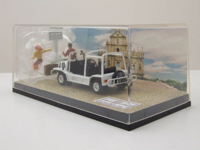 Austin Mini Moke 1968 weiß mit 2 Figuren und Macau Straßenschild Modellauto 1:43 Vitesse